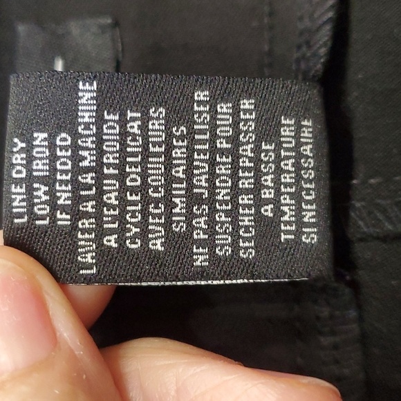 Fit Sight, women's black stretch pants. Size 14. 6 decorative‎ silver buttons. - Picture 9 of 9